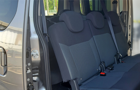 Electrical Van Airport Shuttle - Interior